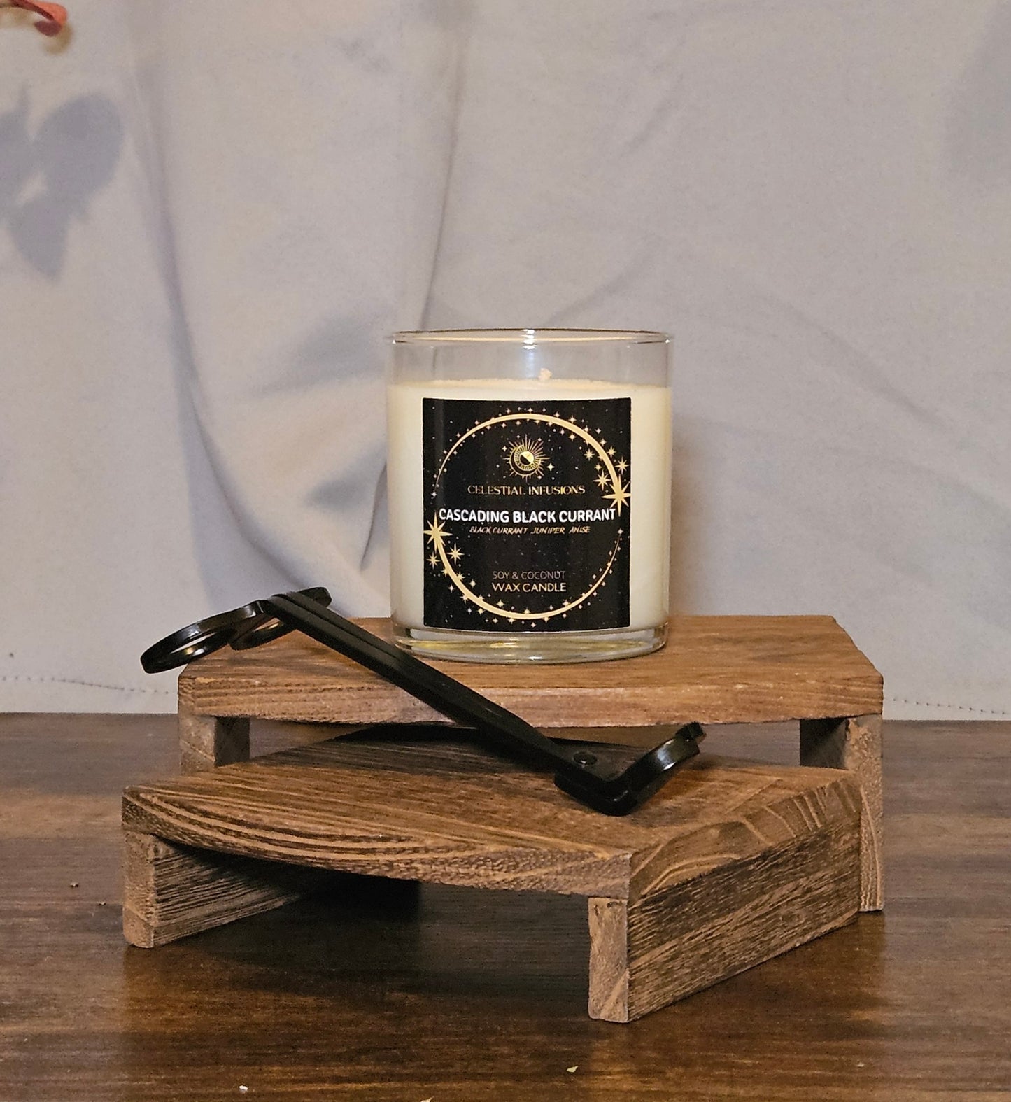 Cascading Black Currant candle (8.5 oz)