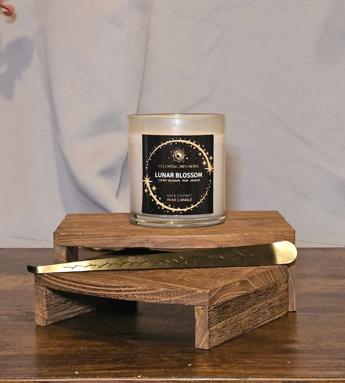 Lunar Blossom candle (8.5oz)